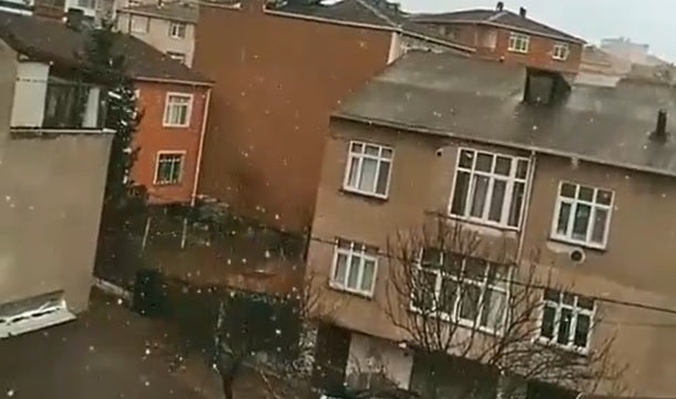 Son Dakika: İstanbul'da Kar Başladı!